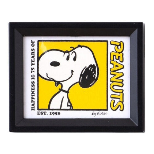 Peanuts Snoopy Frame Magnet Series Bandai 2-Inch Collectible