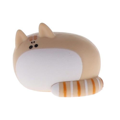 Sitting Cat Daily Life Figure Series Lian Q Labo 1.5-Inch Mini-Figure