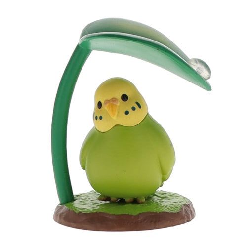 Birds Taking Shelter From Rain Figure Series Qualia 2-Inch Mini-Figure