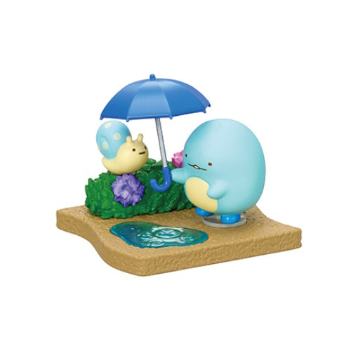 San-x Sumikko Gurashi Walking Rainy Day Re-Ment 3-Inch Collectible Toy