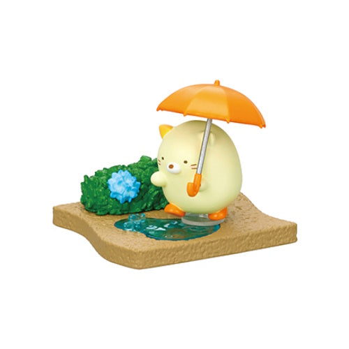 San-x Sumikko Gurashi Walking Rainy Day Re-Ment 3-Inch Collectible Toy