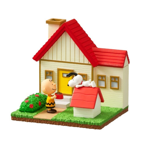 Peanuts Snoopy Sweet Little Home Series Re-Ment 3-Inch Mini-Figure
