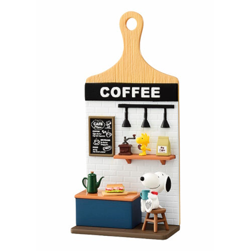 Peanuts Snoopy Miniature Board Series Re-Ment 3-Inch Mini-Figure