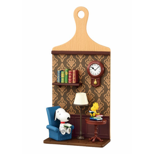 Peanuts Snoopy Miniature Board Series Re-Ment 3-Inch Mini-Figure