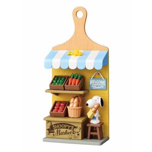 Peanuts Snoopy Miniature Board Series Re-Ment 3-Inch Mini-Figure
