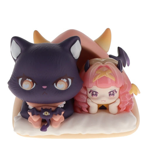 Sweet Emilya x Cat Moni Keeping You Company Series Berry Culture 3-Inch Mini-Figure