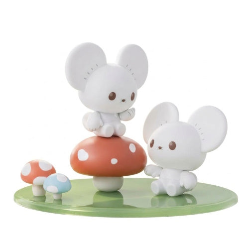 Pokemon Pokepeace Serene Scene Figure Series Holly Box 3-Inch Mini-Figure