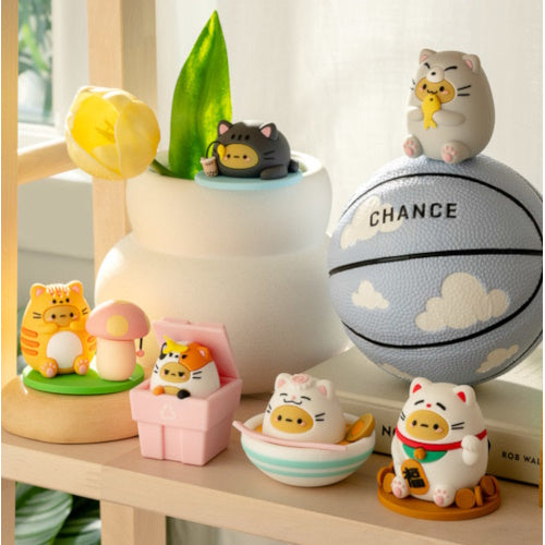 Tayto Potato Cats Figure Series Smoko 2.5-Inch Mini-Figure