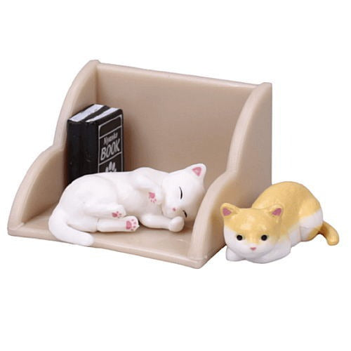 Stackable Shelf Cat Figure Series Vol. 03 Tarlin 1.5-Mini-Figure