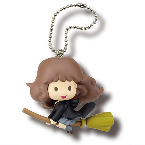 Harry Potter Riding On Broom Mascot Takara Tomy 2-Inch Key Chain Mini-Figure