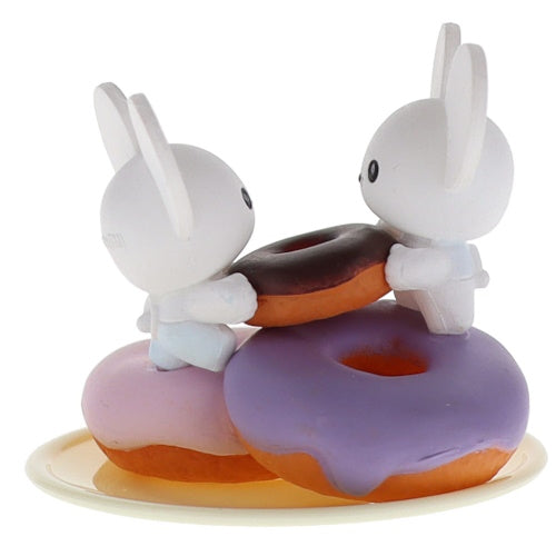 Pokemon Yummy Sweets Mascot Vol. 06 Takara Tomy 2-Inch Mini-Figure