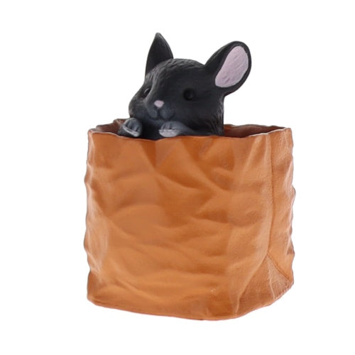 Chinchilla Found Hiding Figure Series Yell 2-Inch Mini-Figure