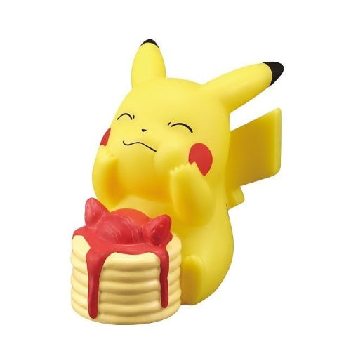 Pokemon Pikachu Gathering Pika Pika Bandai 1-Inch Finger Puppet Mini-Figure
