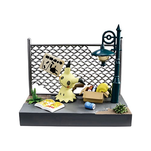 Pokemon Town Back Alley At Night 3-Inch Re-Ment Collectible