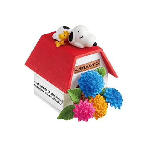 Peanuts Snoopy Green Days Flower Shop Re-ment 2-Inch Collectible Toy