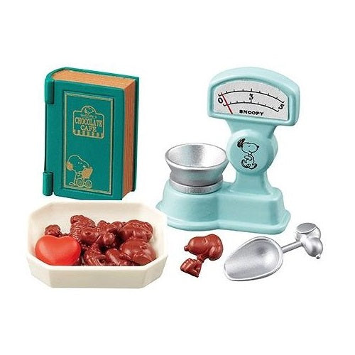 Peanuts Snoopy's Chocolate Cafe Re-ment Miniature Doll Furniture