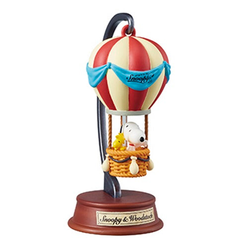 Peanuts Snoopy Balloon Journey 3-Inch Re-ment Collectible Figure
