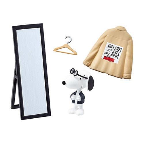 Peanuts Snoopy Urban Select Shop Re-Ment Miniature Doll Furniture